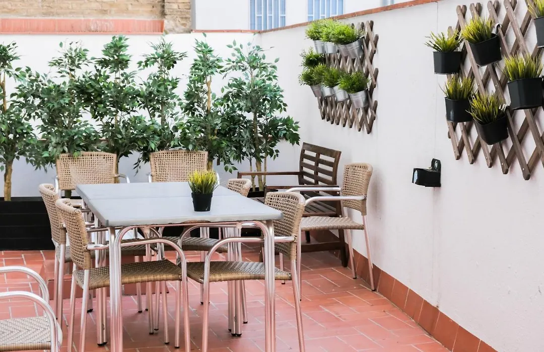 Hellobcn Youth Hostel Barcelona-1